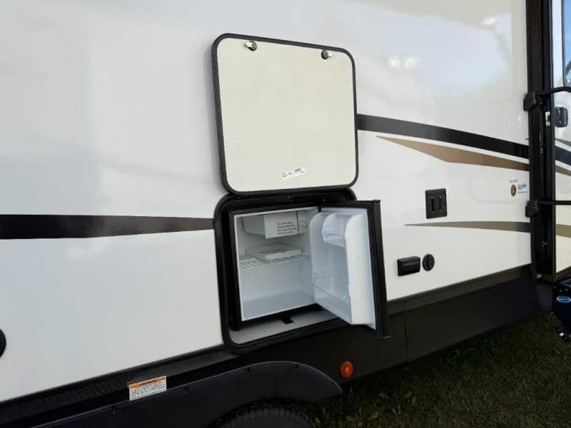 2023 Dutchmen 2023 Dutchmen Astoria - thumbnail 9