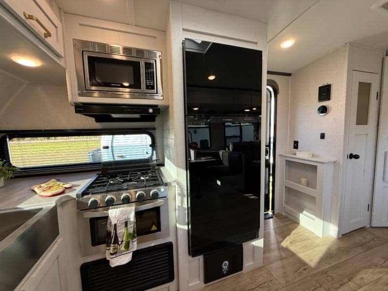 2023 Dutchmen 2023 Dutchmen Astoria - thumbnail 13