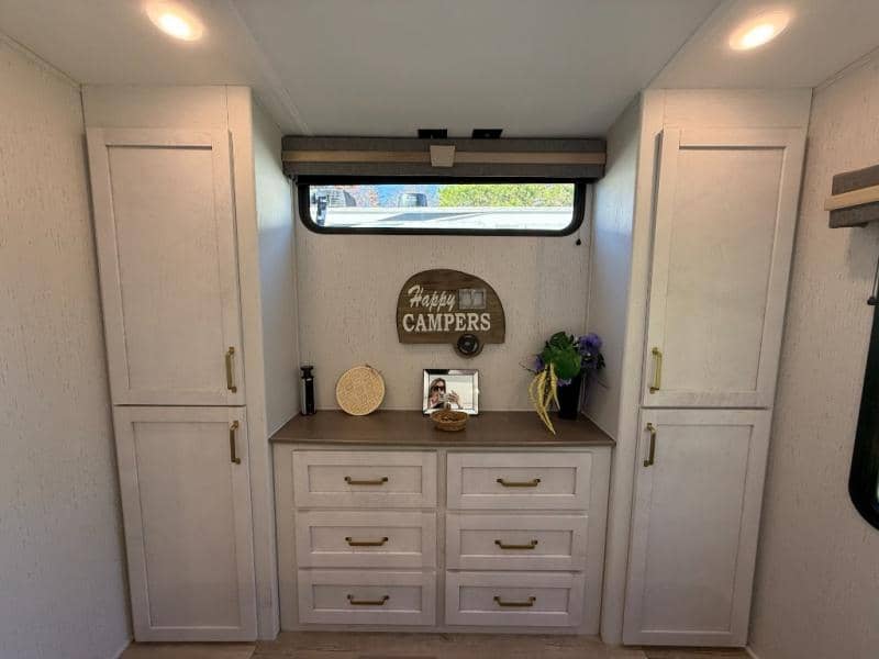 2023 Dutchmen 2023 Dutchmen Astoria - thumbnail 46