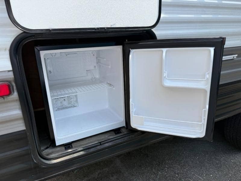 2022 Coleman 2022 Coleman Lantern LT - thumbnail 5