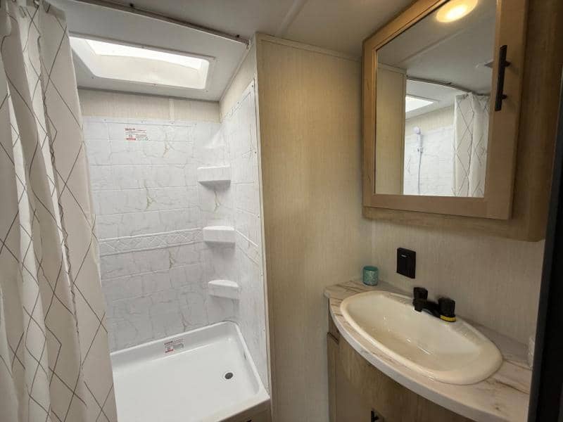 2026 Forest River 2026 Forest River Cherokee Wolf Den - thumbnail 27