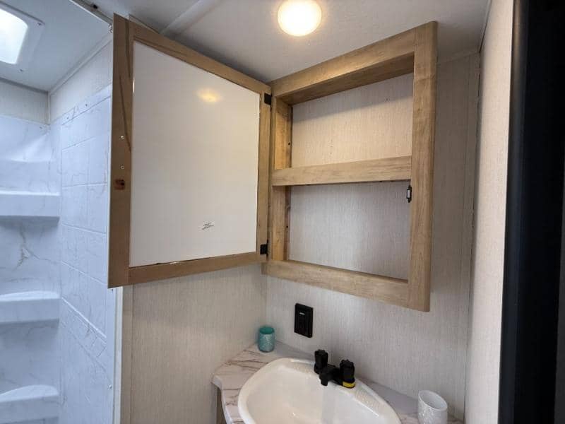 2026 Forest River 2026 Forest River Cherokee Wolf Den - thumbnail 29