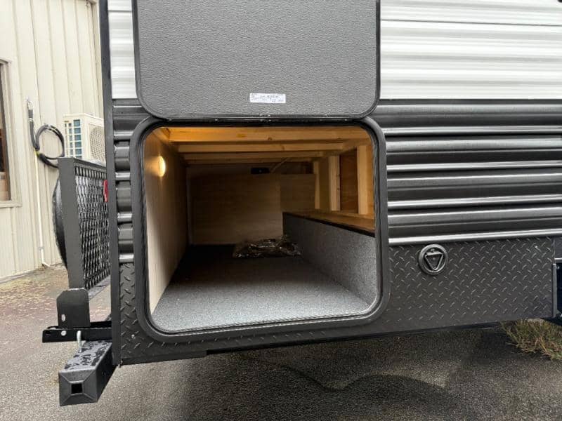 2026 Forest River 2026 Forest River Cherokee Grey Wolf - thumbnail 5