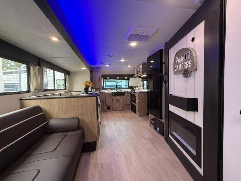 2026 Forest River 2026 Forest River Cherokee Grey Wolf - thumbnail 9