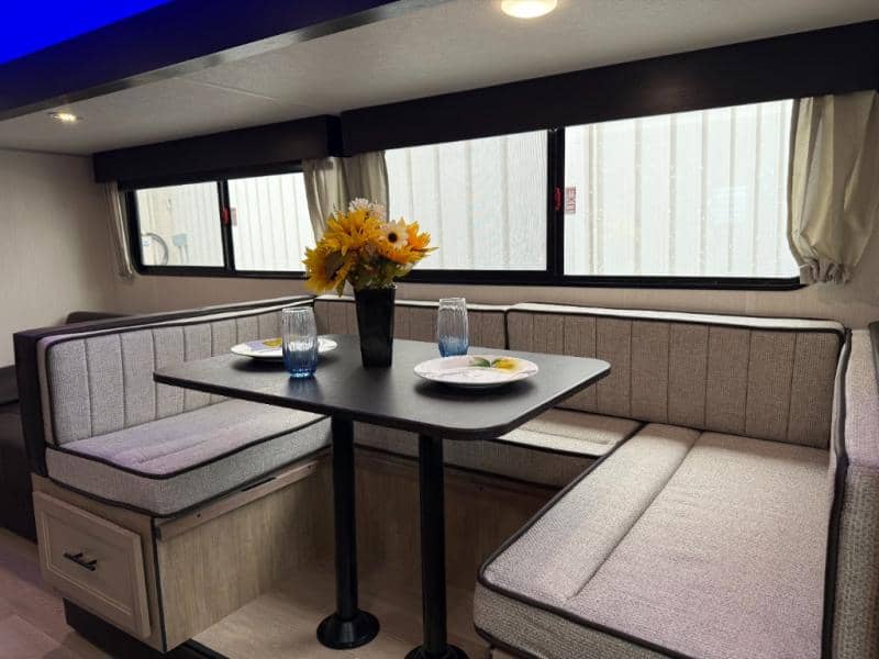 2026 Forest River 2026 Forest River Cherokee Grey Wolf - thumbnail 18