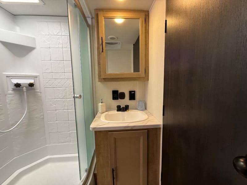 2026 Forest River 2026 Forest River Cherokee Grey Wolf - thumbnail 24