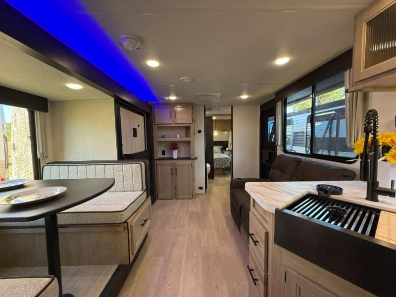 2026 Forest River 2026 Forest River Cherokee Grey Wolf - thumbnail 9