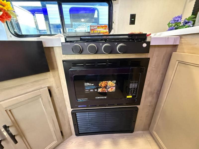 2026 Forest River 2026 Forest River Cherokee Grey Wolf - thumbnail 12