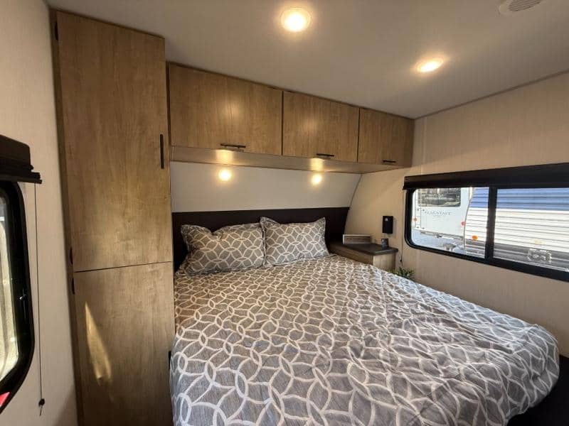 2026 Forest River 2026 Forest River Cherokee Grey Wolf - thumbnail 35