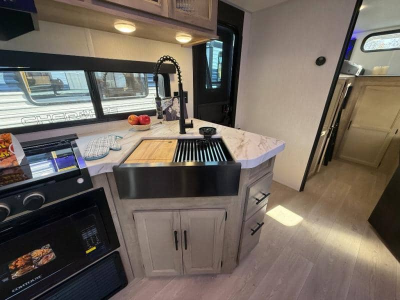 2026 Forest River 2026 Forest River Cherokee Grey Wolf - thumbnail 13