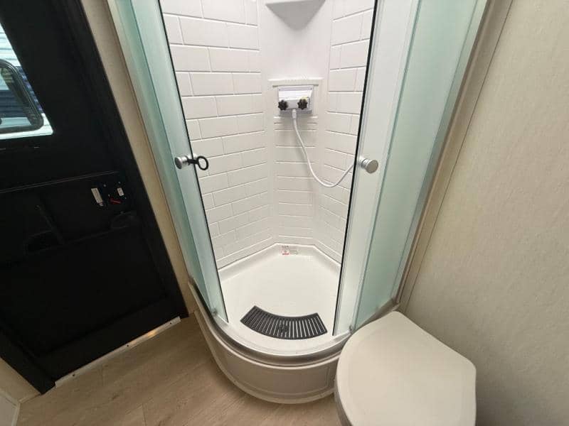 2026 Forest River 2026 Forest River Cherokee Grey Wolf - thumbnail 33