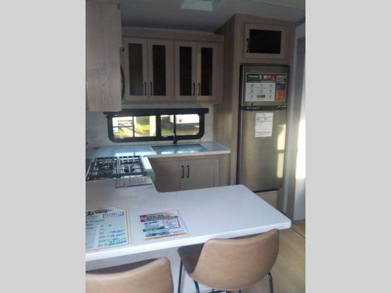 2025 Forest River 2025 Forest River Flagstaff Classic - thumbnail 6