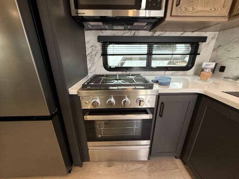 2026 Forest River 2026 Forest River Flagstaff Classic - thumbnail 9