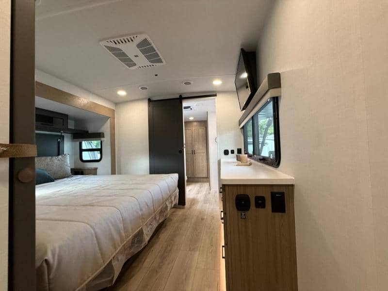 2026 Forest River 2026 Forest River Flagstaff Classic - thumbnail 27