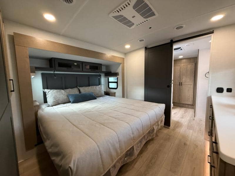 2026 Forest River 2026 Forest River Flagstaff Classic - thumbnail 28