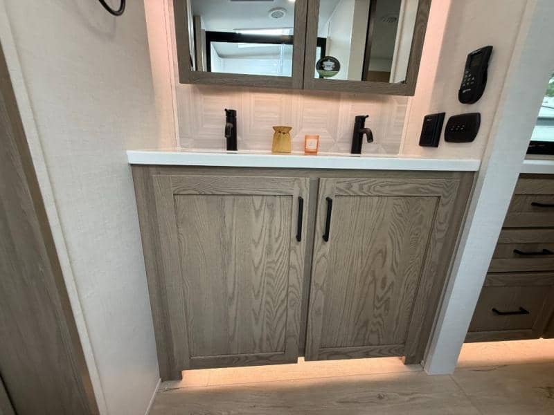 2026 Forest River 2026 Forest River Flagstaff Classic - thumbnail 38