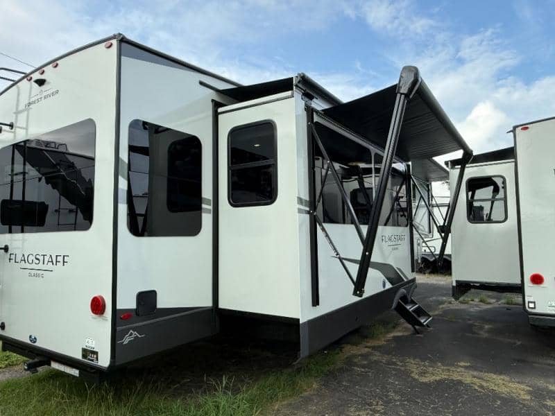 2026 Forest River 2026 Forest River Flagstaff Classic - thumbnail 45