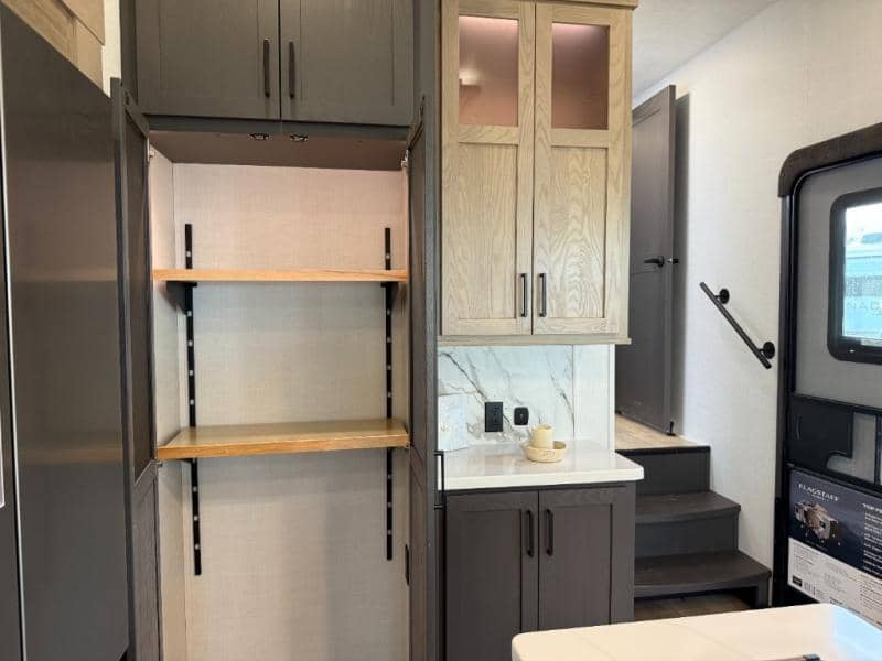 2026 Forest River 2026 Forest River Flagstaff Classic - thumbnail 8