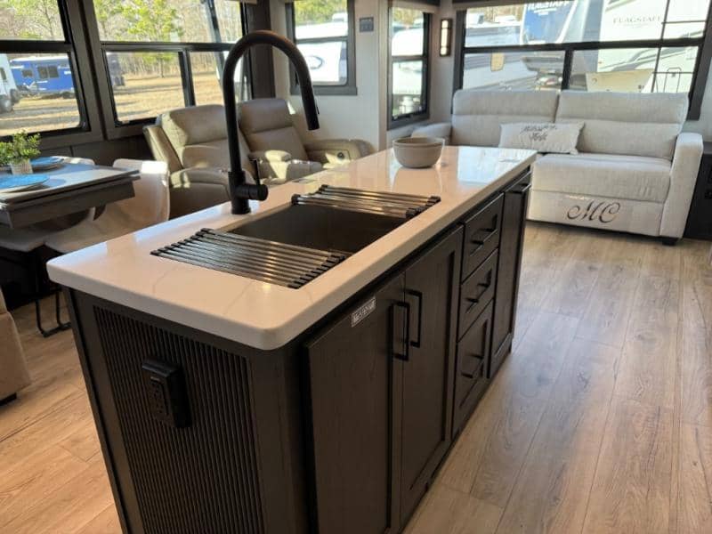 2026 Forest River 2026 Forest River Flagstaff Classic - thumbnail 11