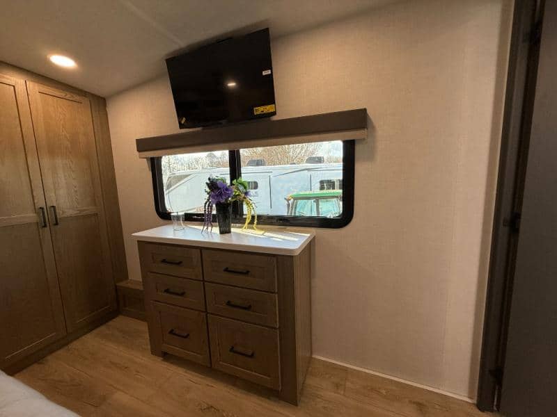 2026 Forest River 2026 Forest River Flagstaff Classic - thumbnail 34