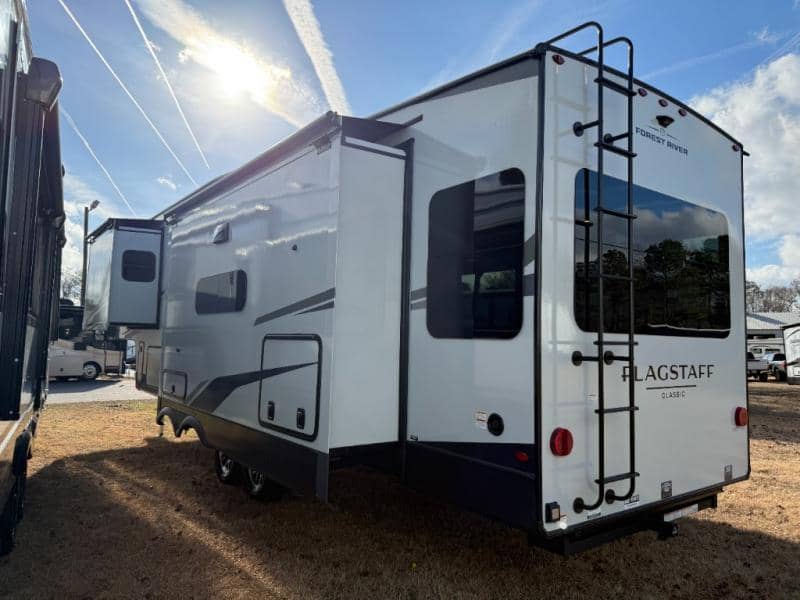 2026 Forest River 2026 Forest River Flagstaff Classic - thumbnail 35