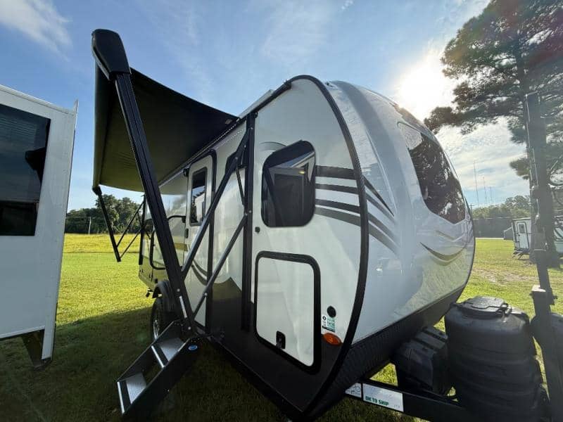 2024 Forest River 2024 Forest River Flagstaff E-Pro - thumbnail 1