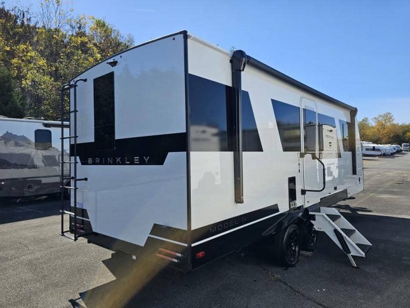 2026 Brinkley RV 2026 Brinkley RV Model IX - thumbnail 7