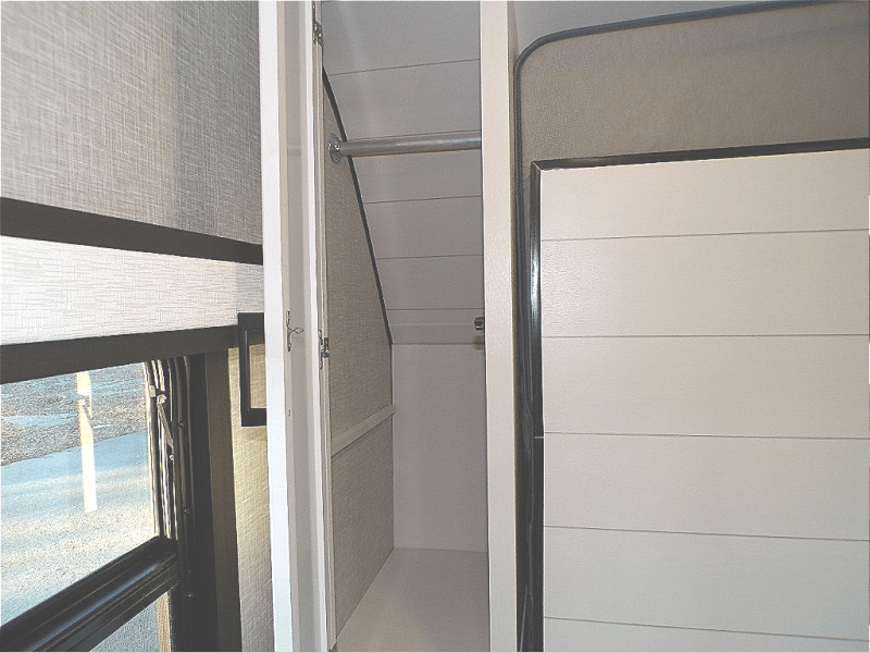 2024 Jayco 2024 Jayco Jay Feather - thumbnail 37