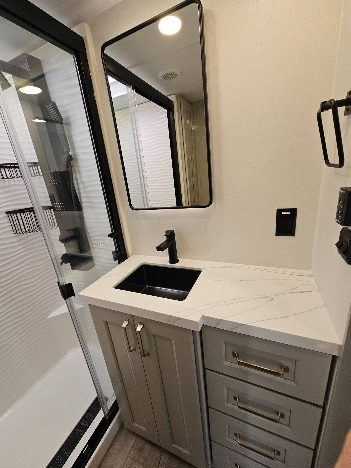 2026 Brinkley RV 2026 Brinkley RV Model G - thumbnail 12