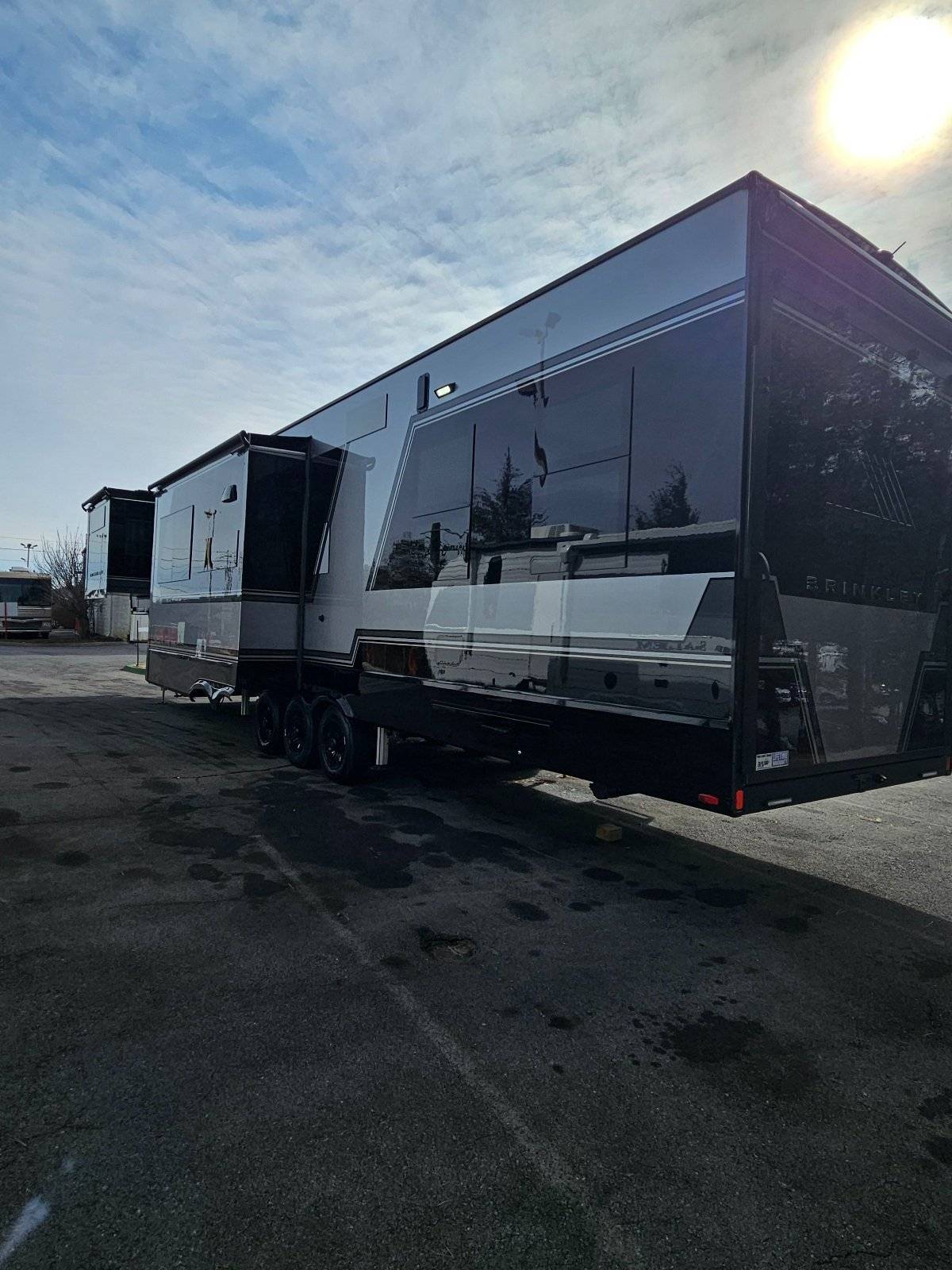 2026 Brinkley RV 2026 Brinkley RV Model G - thumbnail 3