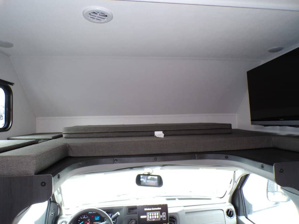 2025 Forest River 2025 Forest River Sunseeker - thumbnail 48