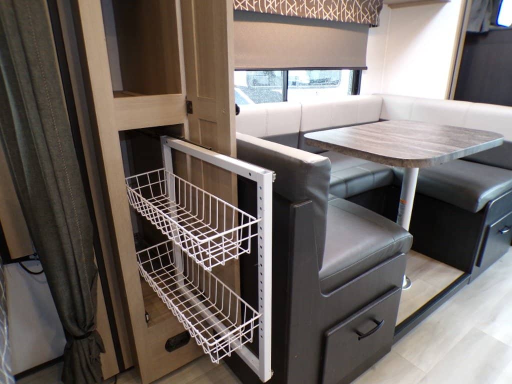 2025 Forest River 2025 Forest River Sunseeker - thumbnail 46