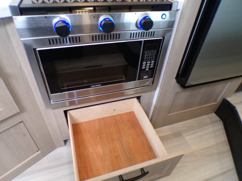 2025 Forest River 2025 Forest River Sunseeker - thumbnail 42