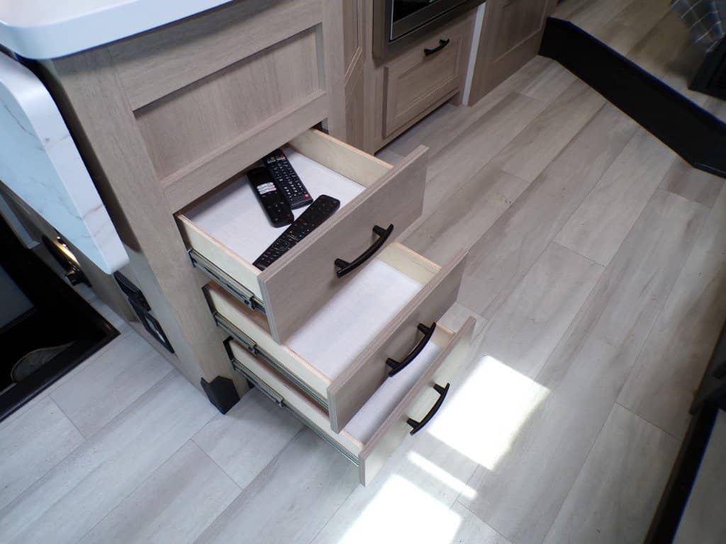 2025 Forest River 2025 Forest River Sunseeker - thumbnail 38