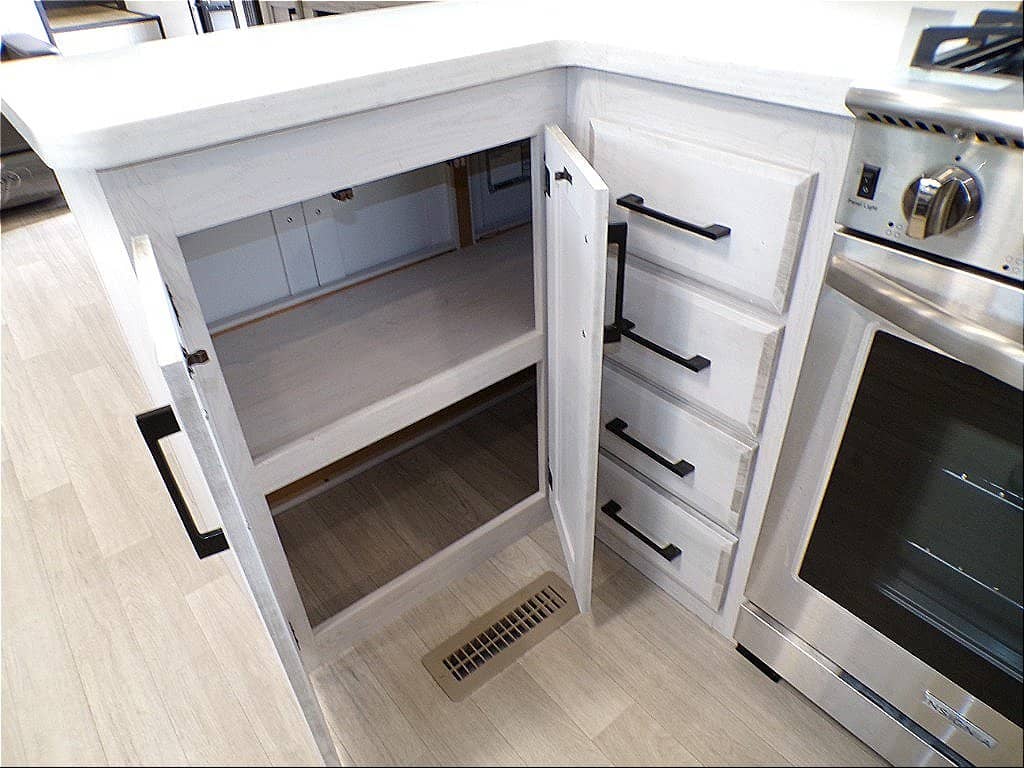 2023 Z  2023 Z  KZ RV Durango - thumbnail 35