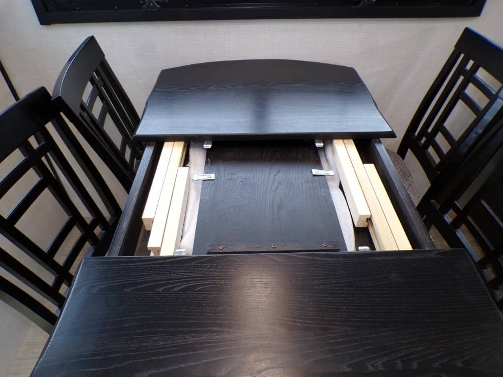 2023 Z  2023 Z  KZ RV Durango - thumbnail 32