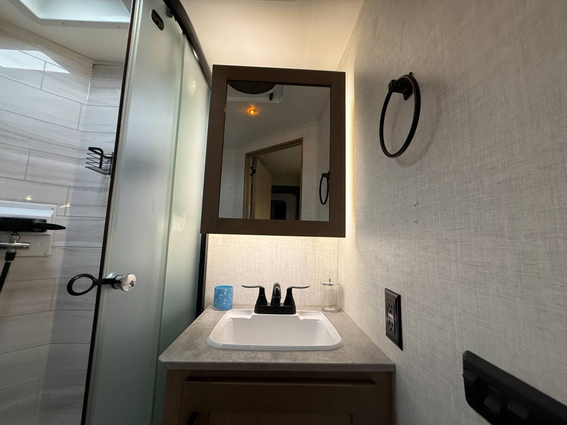 2023 Ember RV 2023 Ember RV Overland - thumbnail 18