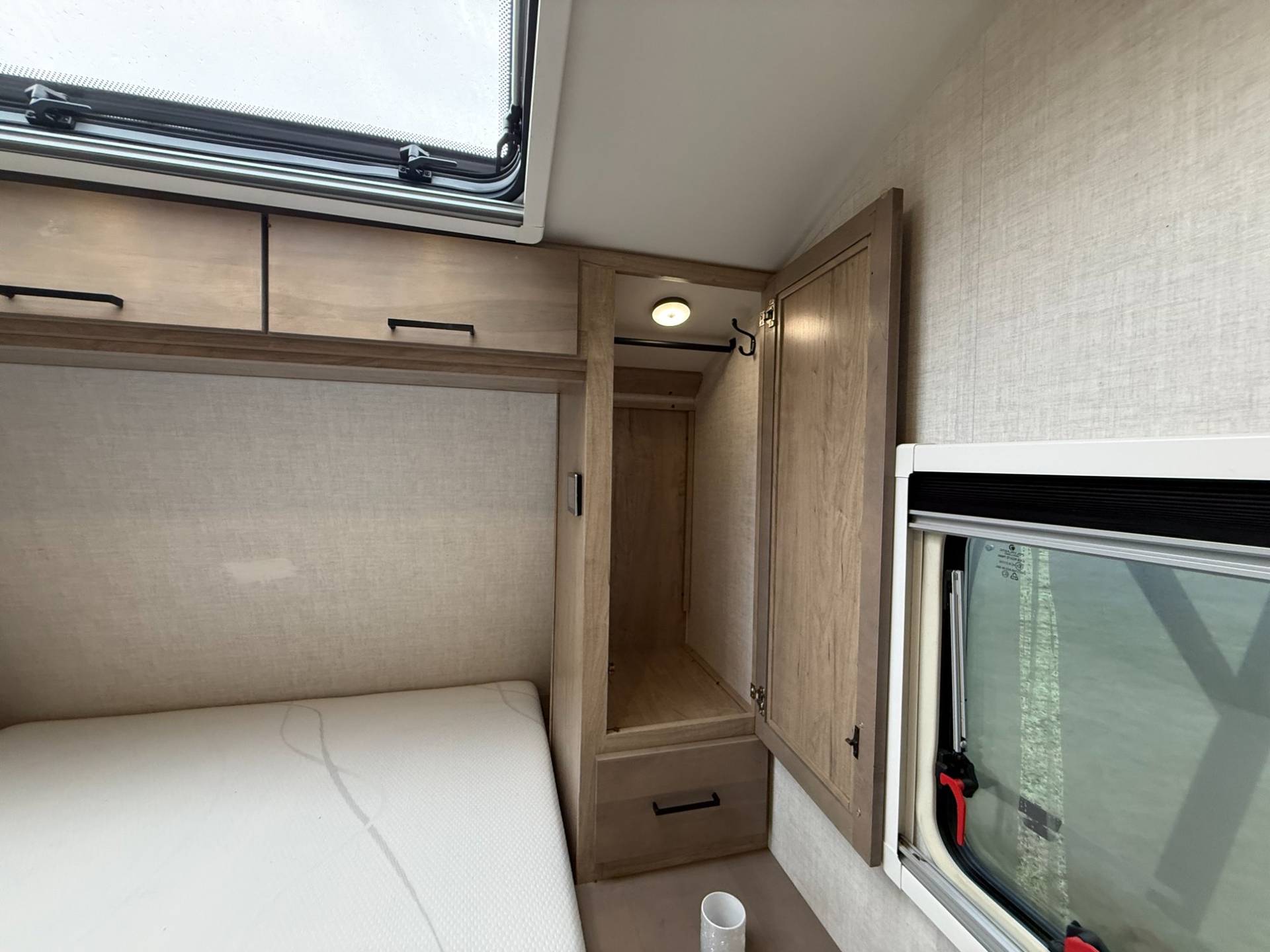 2023 Ember RV 2023 Ember RV Overland - thumbnail 25