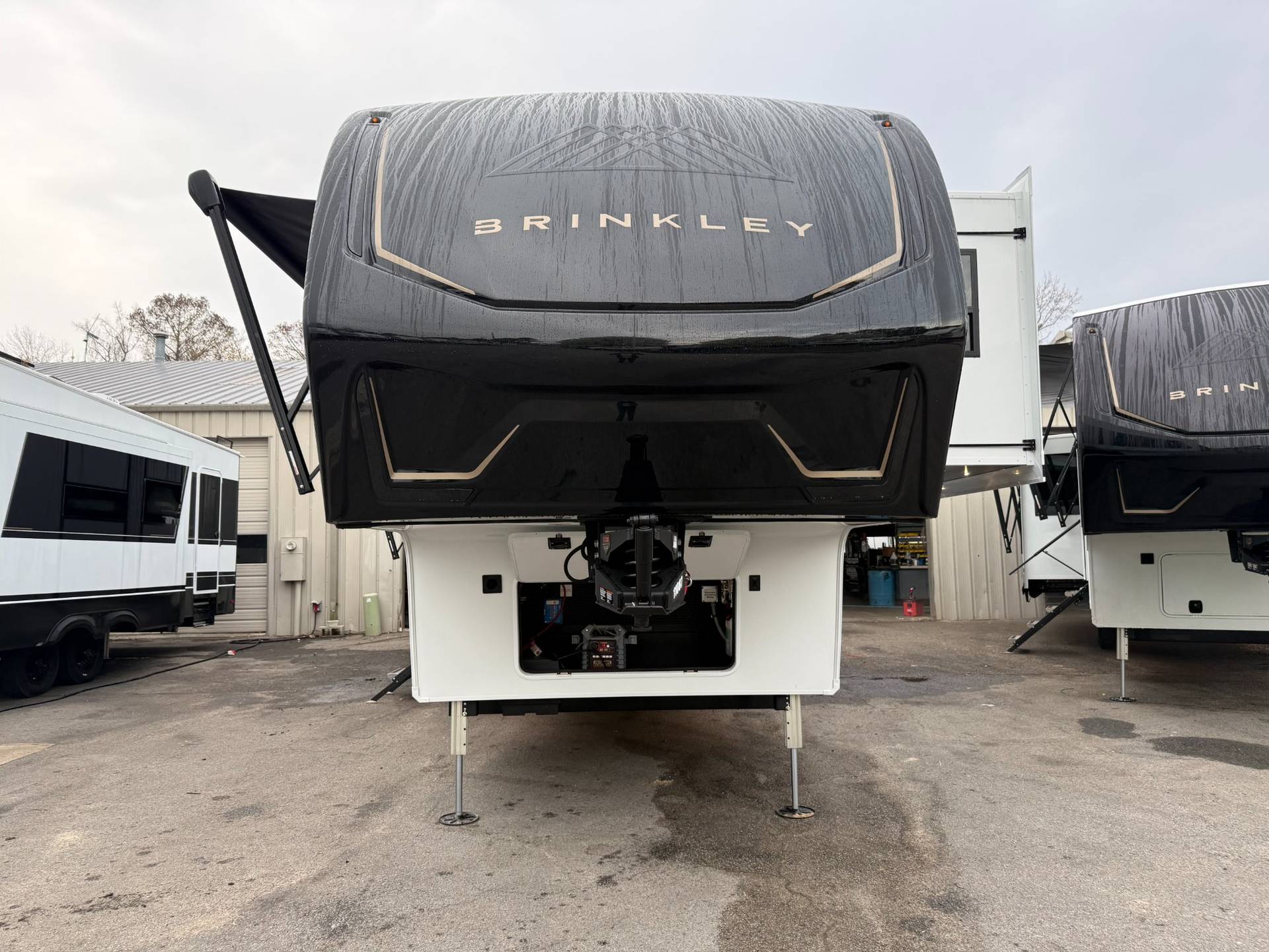 2026 Brinkley RV 2026 Brinkley RV Model Z - thumbnail 3