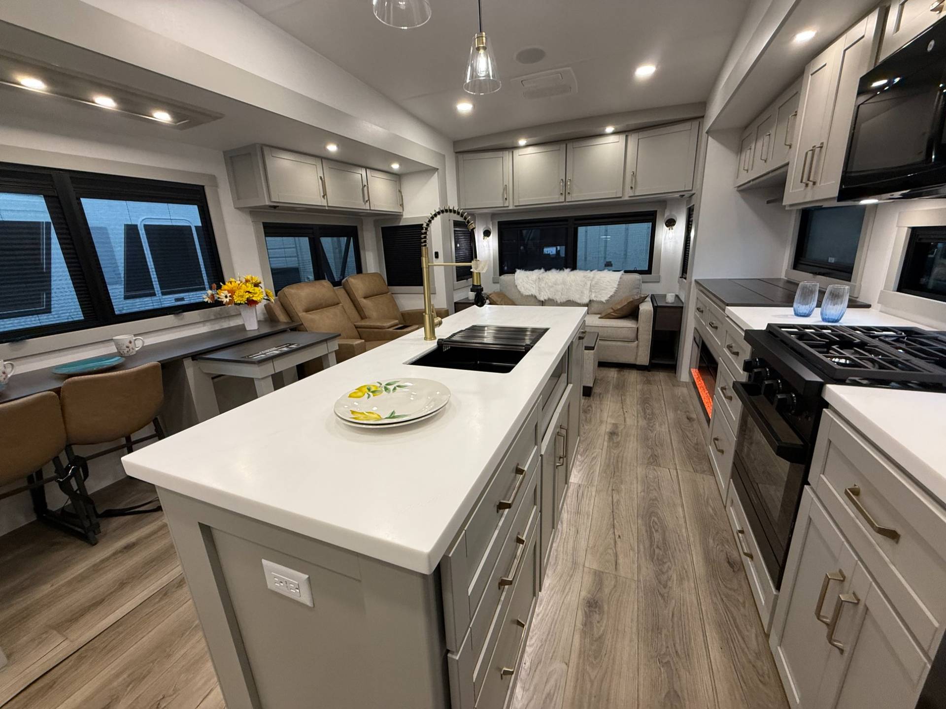 2026 Brinkley RV 2026 Brinkley RV Model Z - thumbnail 13