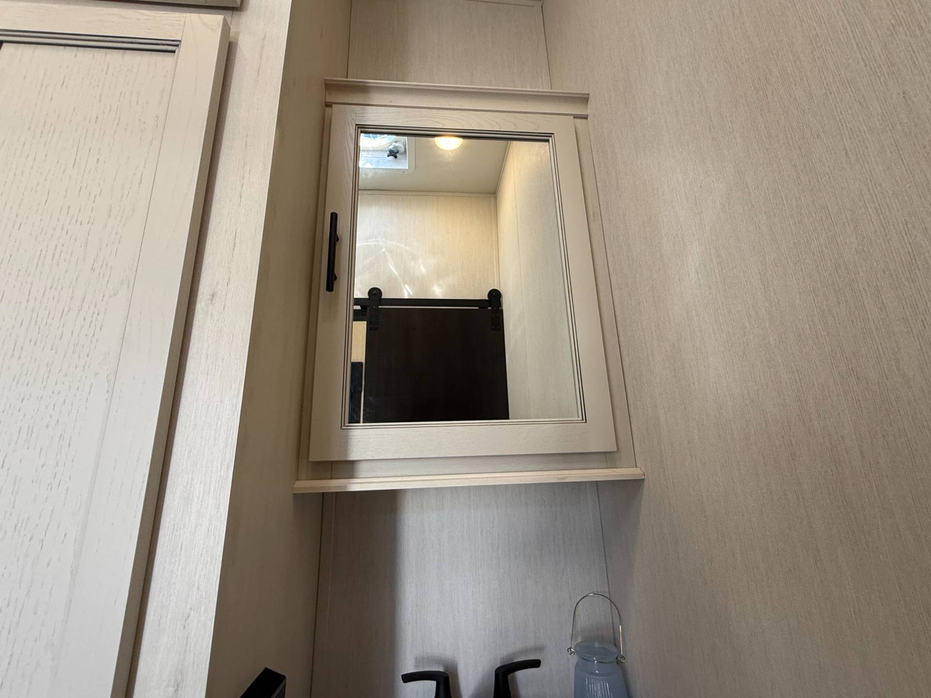 2026 Forest River 2026 Forest River Sabre - thumbnail 20