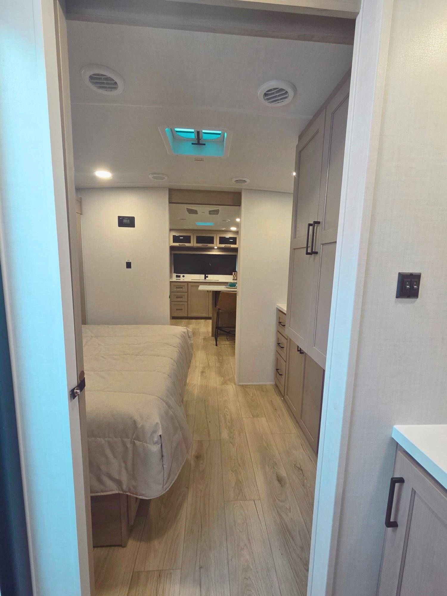 2026 Forest River 2026 Forest River Rockwood Mini Lite - thumbnail 19