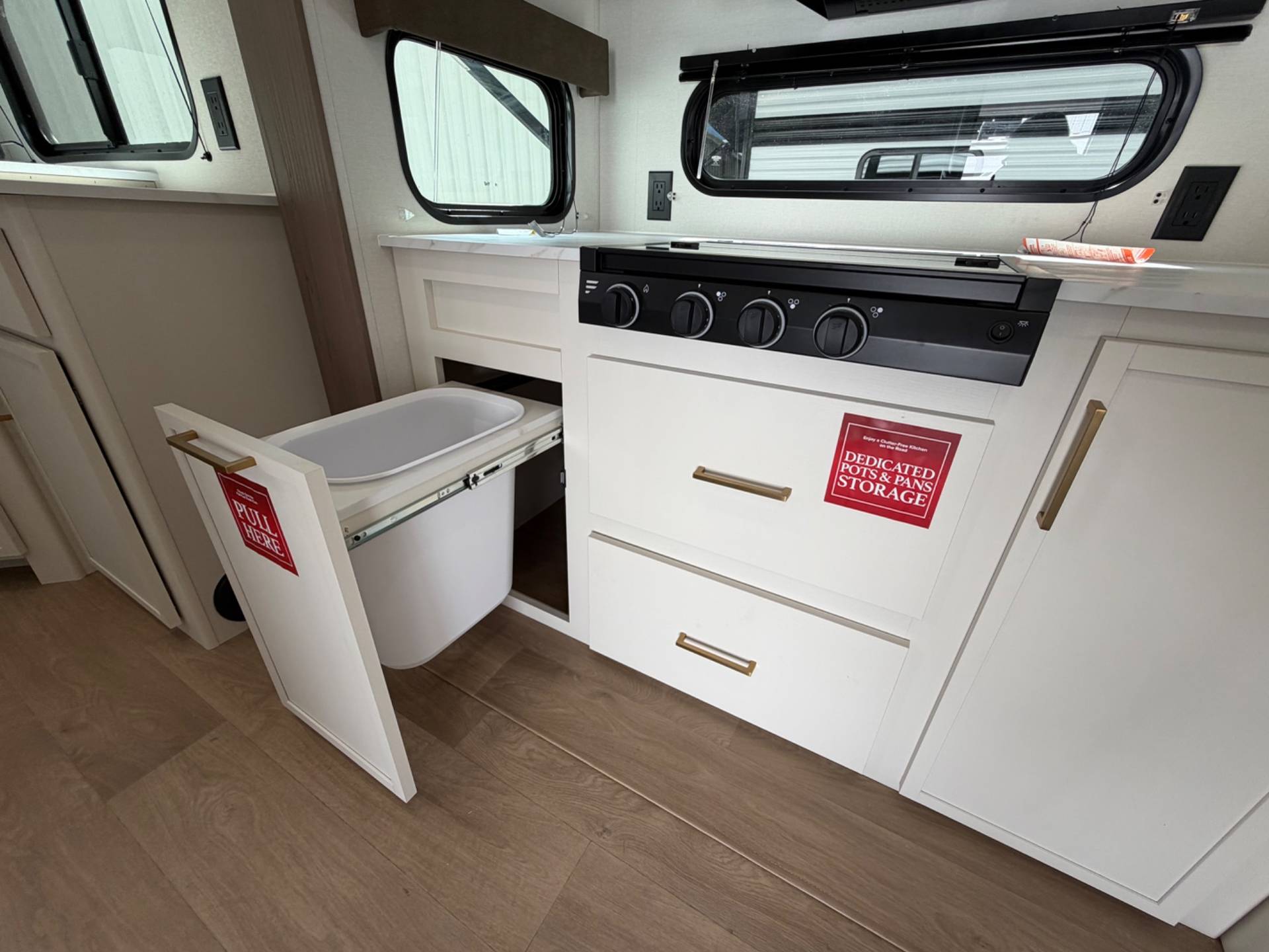 2026 Grand Design 2026 Grand Design Transcend - thumbnail 12