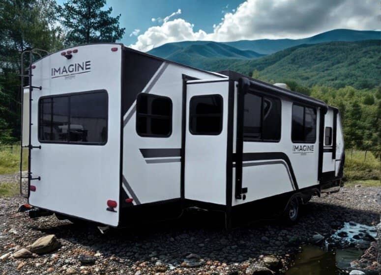 2026 Grand Design 2026 Grand Design Imagine - thumbnail 3