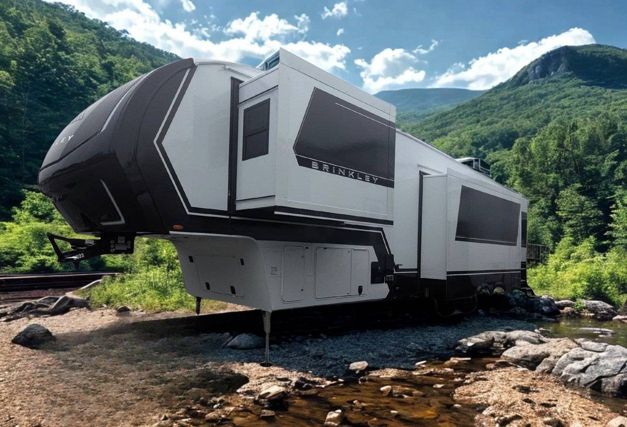 2026 Brinkley RV 2026 Brinkley RV Model Z - thumbnail 4