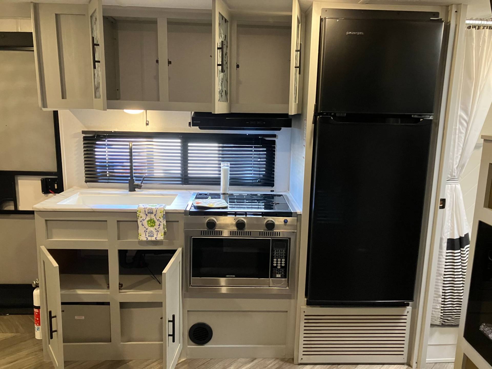 2022 Salem 2022 Salem FSX - thumbnail 4