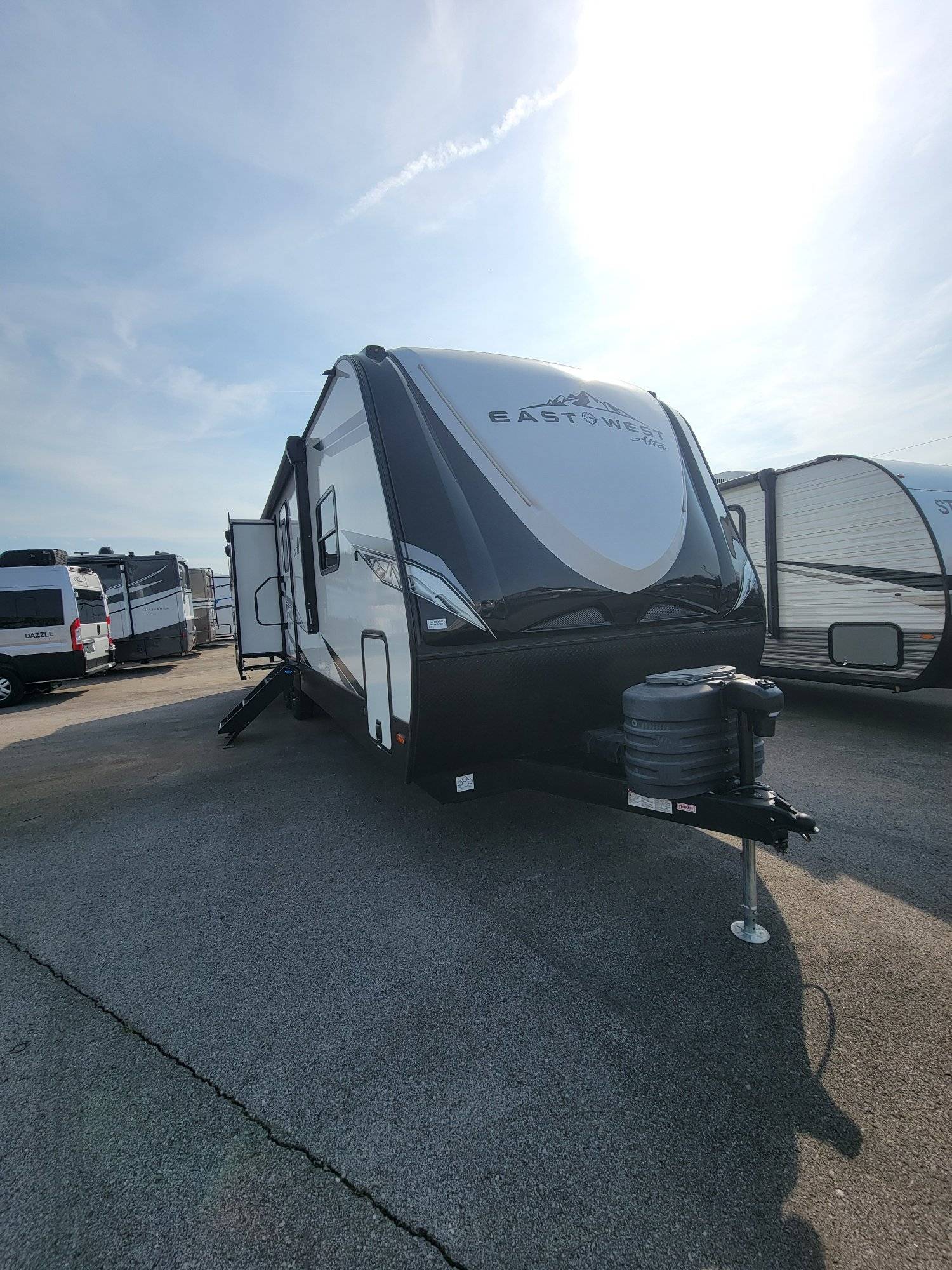 2024 East to West 2024 East to West Alta - thumbnail 1