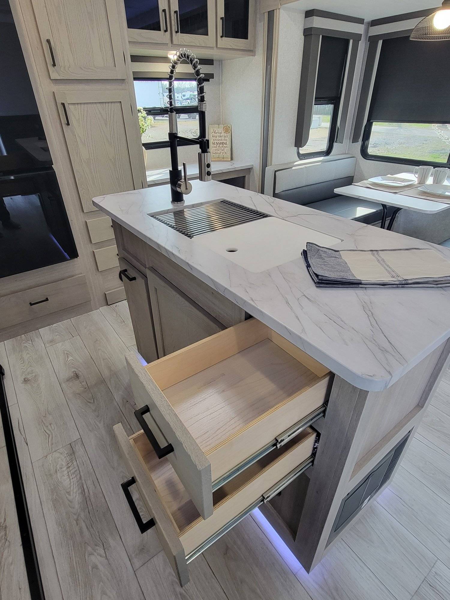 2024 East to West 2024 East to West Alta - thumbnail 26