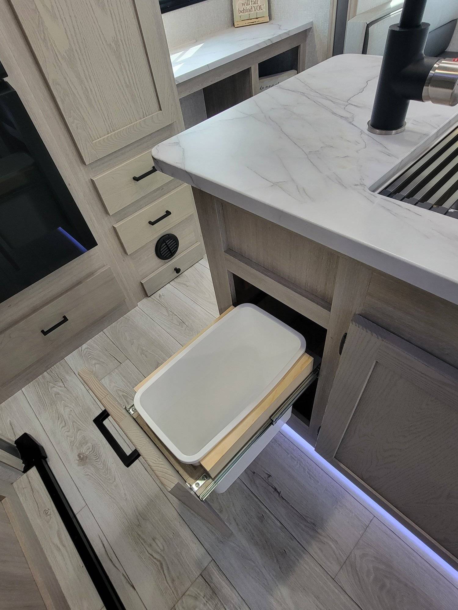 2024 East to West 2024 East to West Alta - thumbnail 28