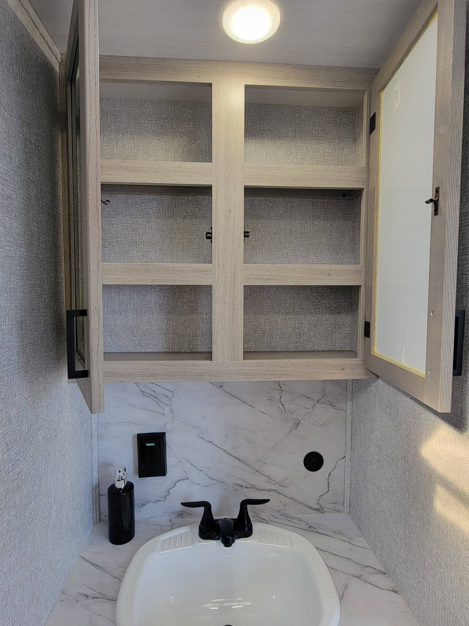 2024 East to West 2024 East to West Alta - thumbnail 43